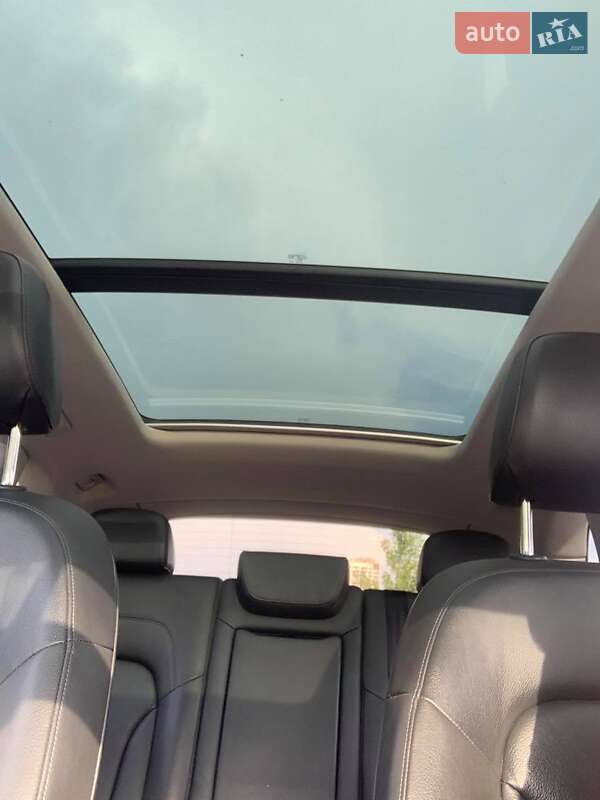 Внедорожник / Кроссовер Audi Q5 2015 в Нежине