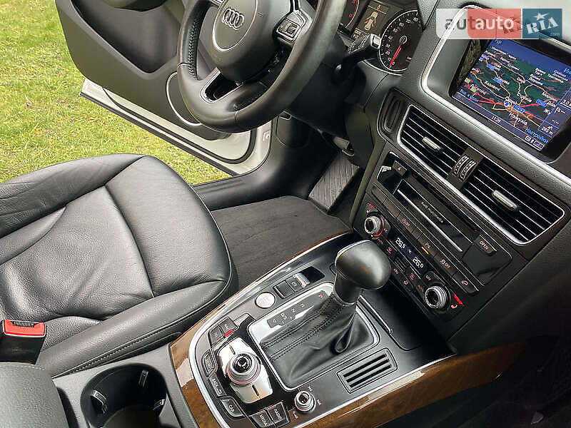 Внедорожник / Кроссовер Audi Q5 2015 в Днепре