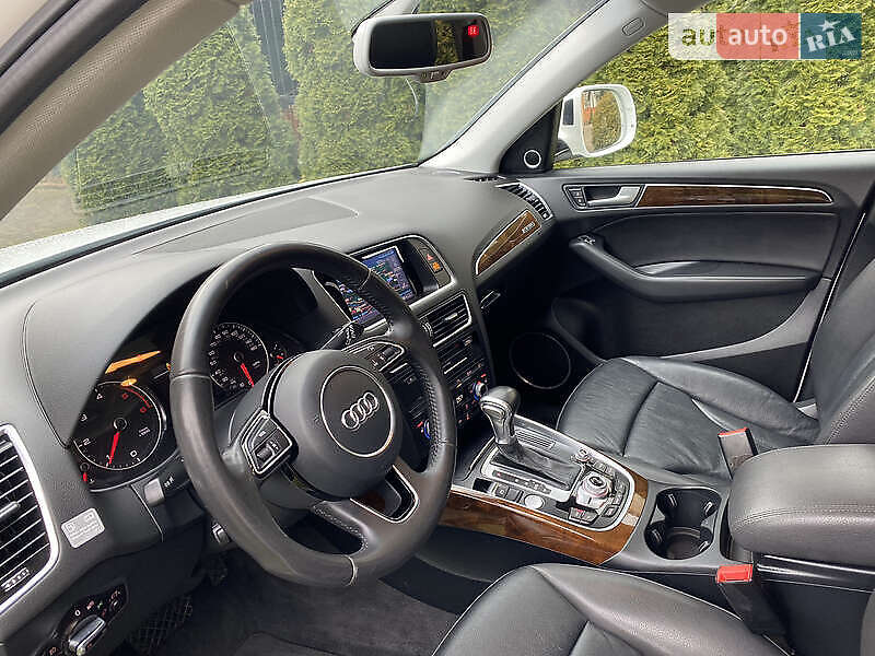 Внедорожник / Кроссовер Audi Q5 2015 в Днепре