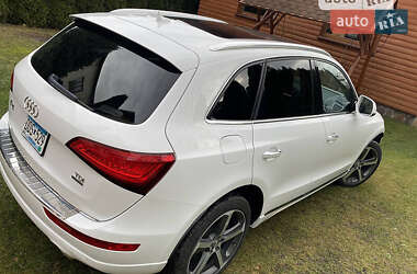Внедорожник / Кроссовер Audi Q5 2015 в 