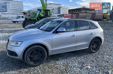 Внедорожник / Кроссовер Audi Q5 2015 в Черновцах