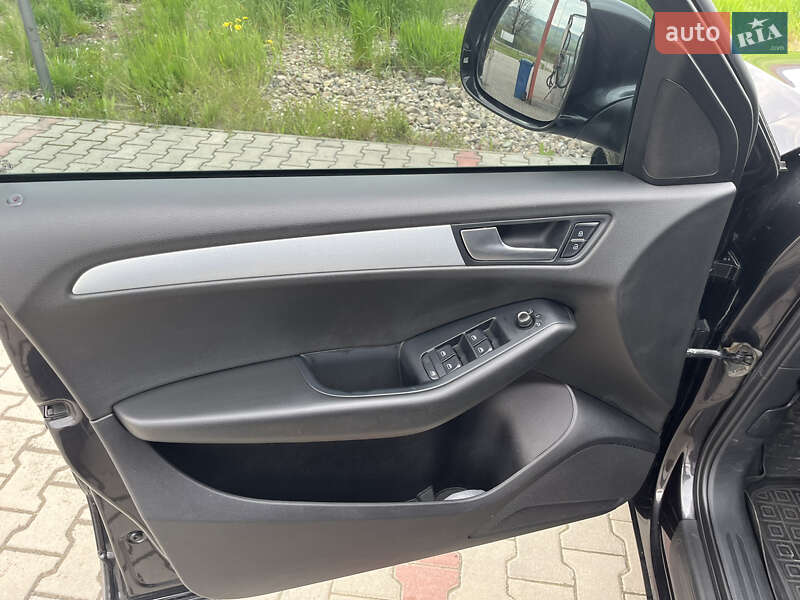 Позашляховик / Кросовер Audi Q5 2010 в Тячеві фото 9 Позашляховик / Кросовер Audi Q5 2010 в Тячеві