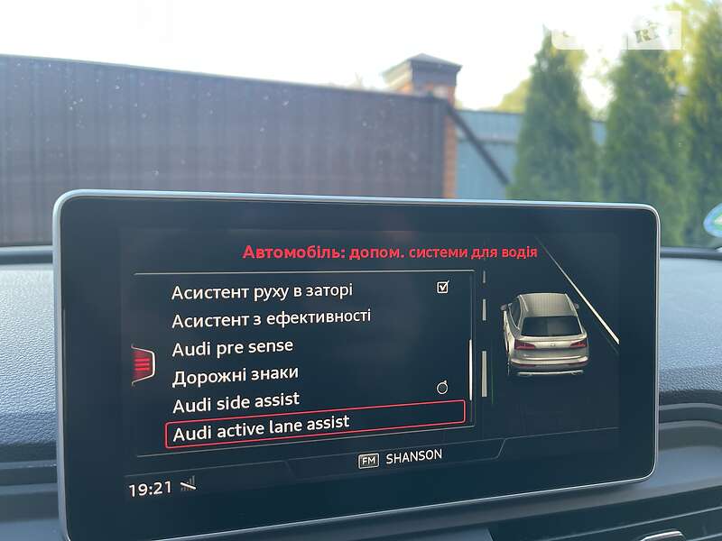 Позашляховик / Кросовер Audi Q5 2018 в Києві