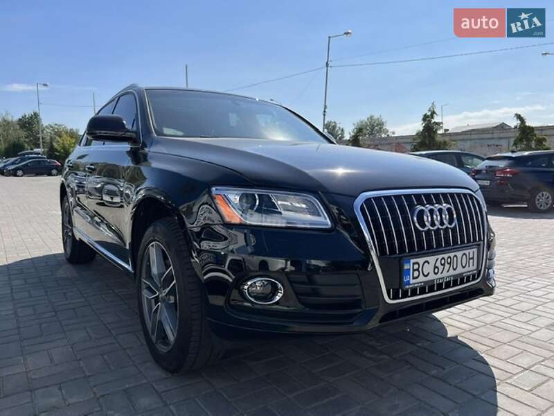 Позашляховик / Кросовер Audi Q5 2015 в Львові
