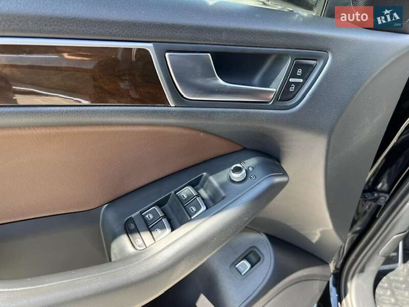 Позашляховик / Кросовер Audi Q5 2015 в Львові