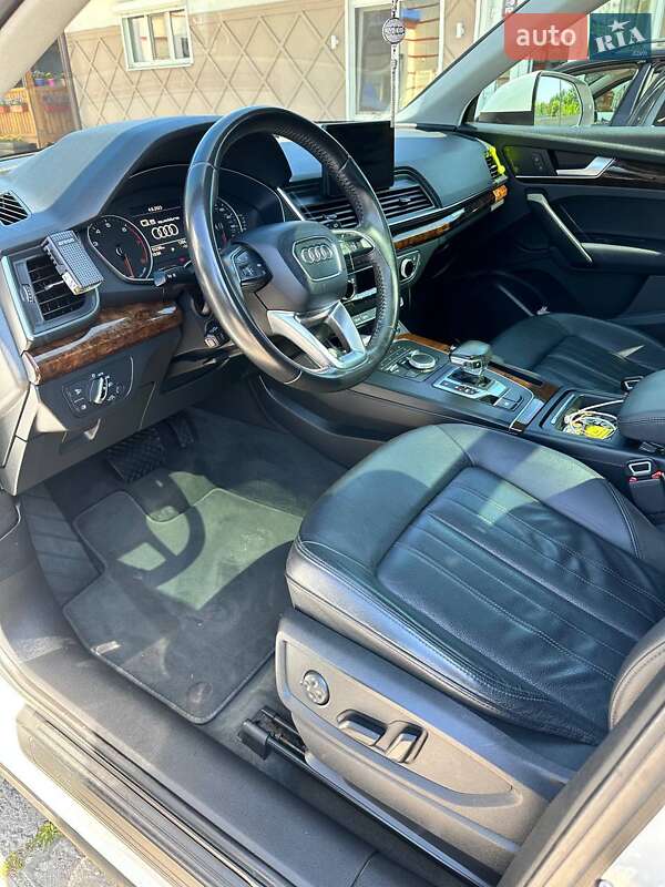 Позашляховик / Кросовер Audi Q5 2018 в Харкові