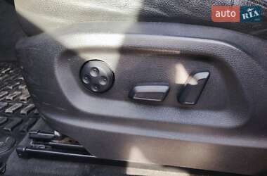 Внедорожник / Кроссовер Audi Q5 2012 в 