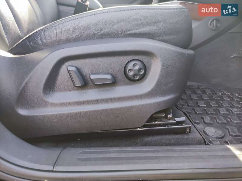 Внедорожник / Кроссовер Audi Q5 2012 в Мукачево