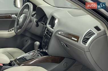 Внедорожник / Кроссовер Audi Q5 2011 в Киеве