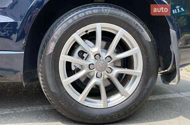 Внедорожник / Кроссовер Audi Q5 2011 в 