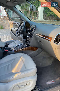 Внедорожник / Кроссовер Audi Q5 2012 в 