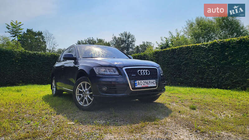Внедорожник / Кроссовер Audi Q5 2012 в Ужгороде