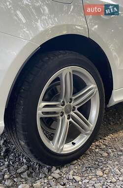 Внедорожник / Кроссовер Audi Q5 2011 в 