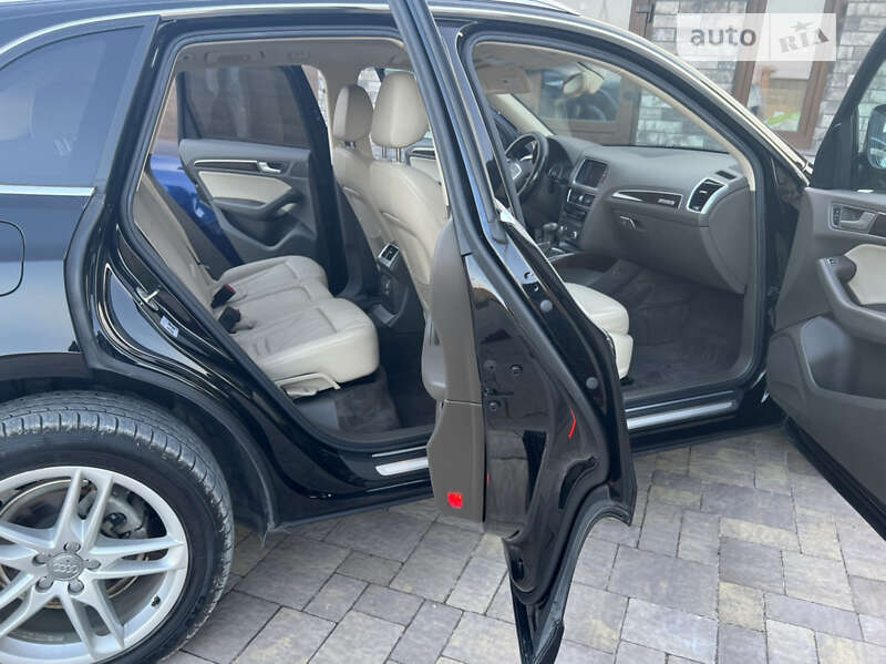 Внедорожник / Кроссовер Audi Q5 2013 в Тернополе