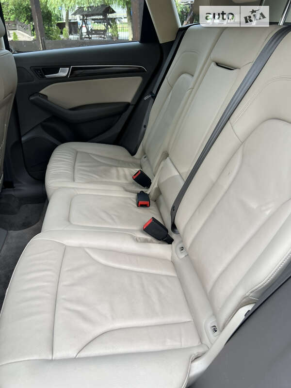 Внедорожник / Кроссовер Audi Q5 2013 в Тернополе