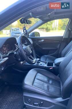 Внедорожник / Кроссовер Audi Q5 2019 в 