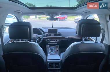 Внедорожник / Кроссовер Audi Q5 2019 в 
