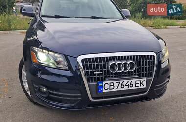 Внедорожник / Кроссовер Audi Q5 2010 в Чернигове