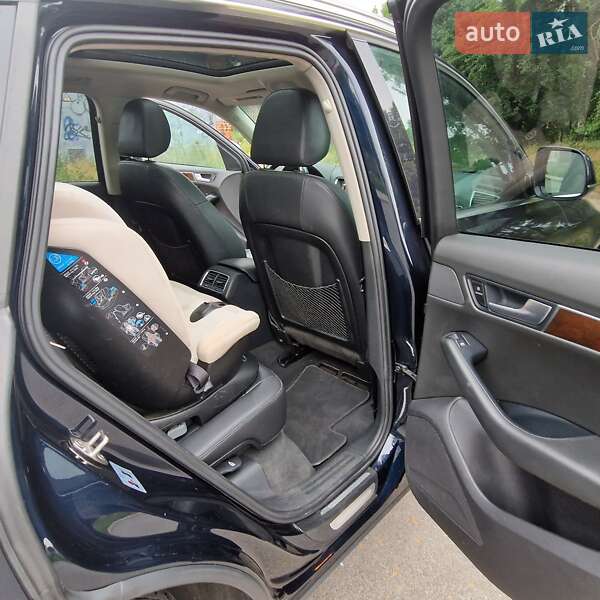 Внедорожник / Кроссовер Audi Q5 2010 в Чернигове