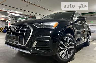 Внедорожник / Кроссовер Audi Q5 2020 в 