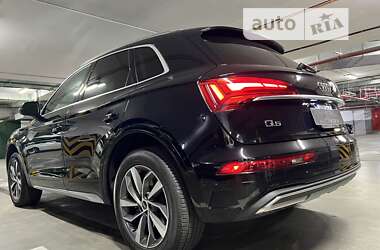 Внедорожник / Кроссовер Audi Q5 2020 в 