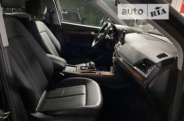 Внедорожник / Кроссовер Audi Q5 2020 в 