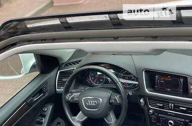 Позашляховик / Кросовер Audi Q5 2014 в 