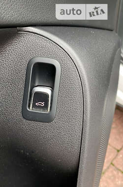 Позашляховик / Кросовер Audi Q5 2014 в 
