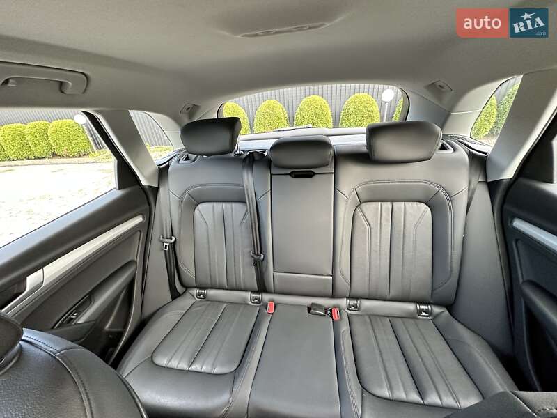 Внедорожник / Кроссовер Audi Q5 2020 в Львове