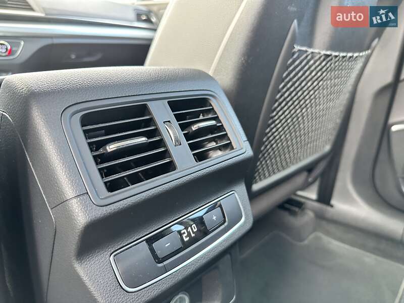 Внедорожник / Кроссовер Audi Q5 2020 в Львове