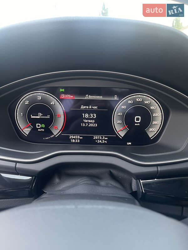Внедорожник / Кроссовер Audi Q5 2021 в Киеве
