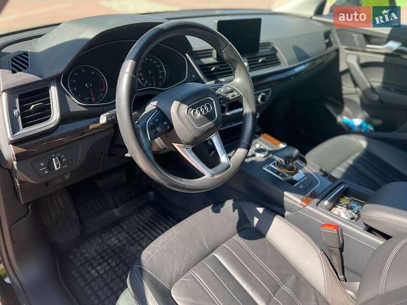 Внедорожник / Кроссовер Audi Q5 2018 в Ивано-Франковске фото 18 Внедорожник / Кроссовер Audi Q5 2018 в Ивано-Франковске