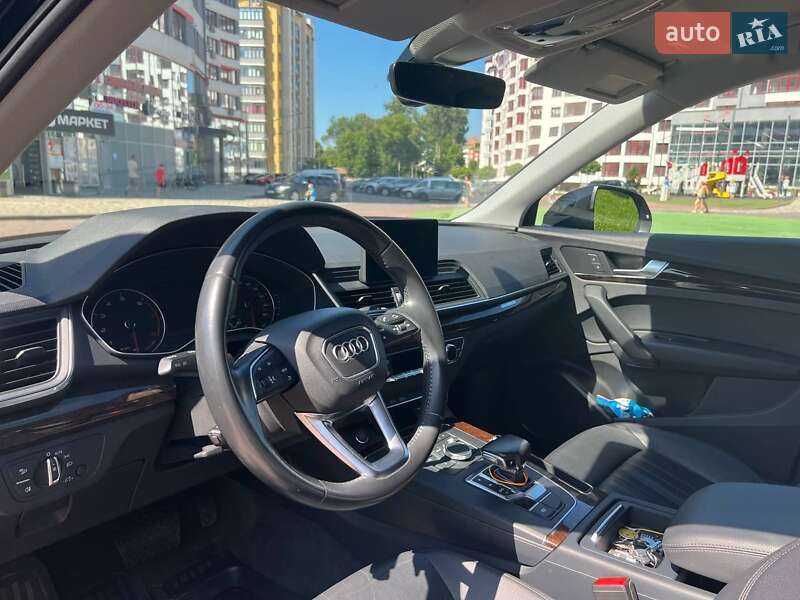 Внедорожник / Кроссовер Audi Q5 2018 в Ивано-Франковске фото 23 Внедорожник / Кроссовер Audi Q5 2018 в Ивано-Франковске