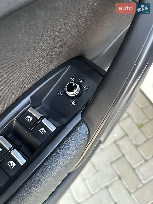 Внедорожник / Кроссовер Audi Q5 2018 в Золочеве