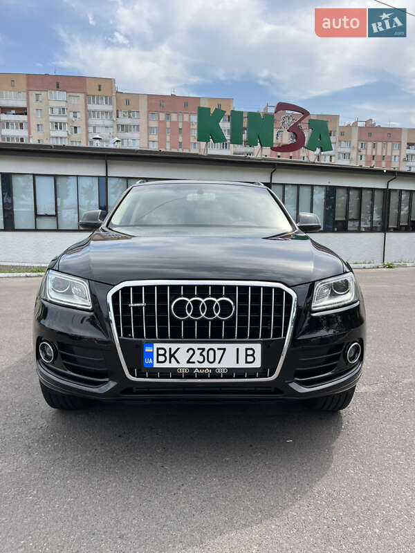 Внедорожник / Кроссовер Audi Q5 2014 в Ровно