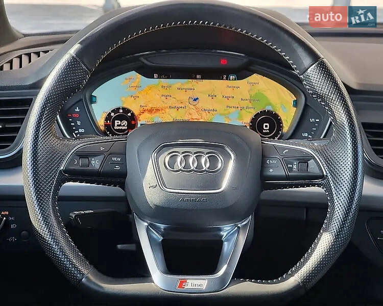 Позашляховик / Кросовер Audi Q5 2017 в Києві