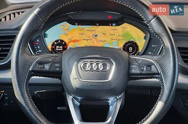 Внедорожник / Кроссовер Audi Q5 2017 в Киеве