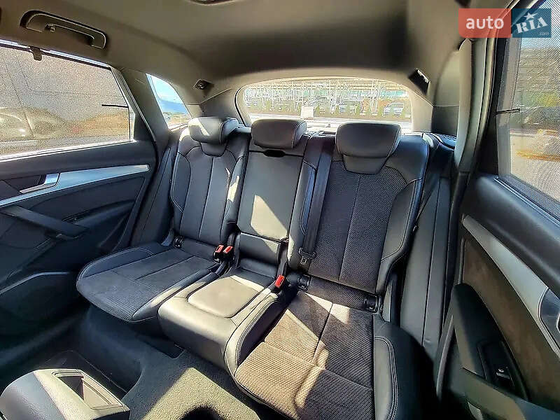 Позашляховик / Кросовер Audi Q5 2017 в Києві