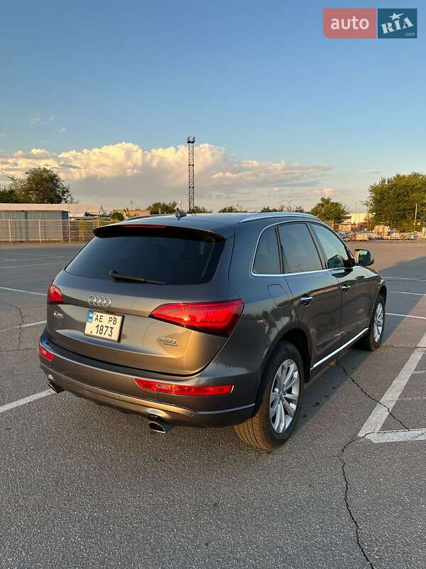 Внедорожник / Кроссовер Audi Q5 2015 в Днепре