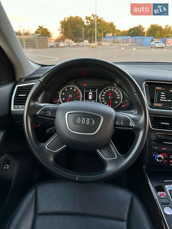 Внедорожник / Кроссовер Audi Q5 2015 в Днепре