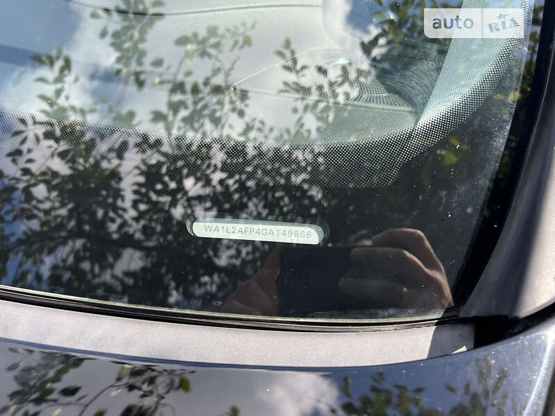 Позашляховик / Кросовер Audi Q5 2016 в Петропавлівці