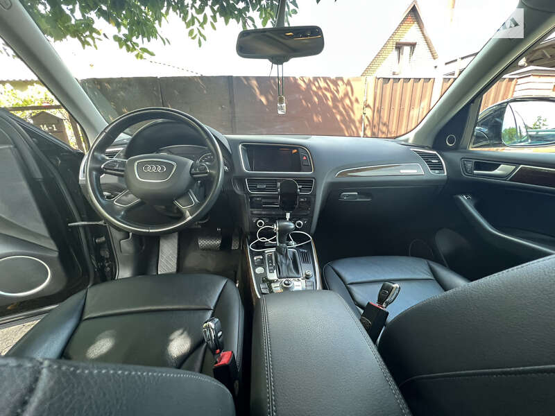 Позашляховик / Кросовер Audi Q5 2016 в Петропавлівці