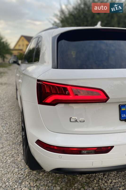 Позашляховик / Кросовер Audi Q5 2018 в Івано-Франківську фото 21 Позашляховик / Кросовер Audi Q5 2018 в Івано-Франківську