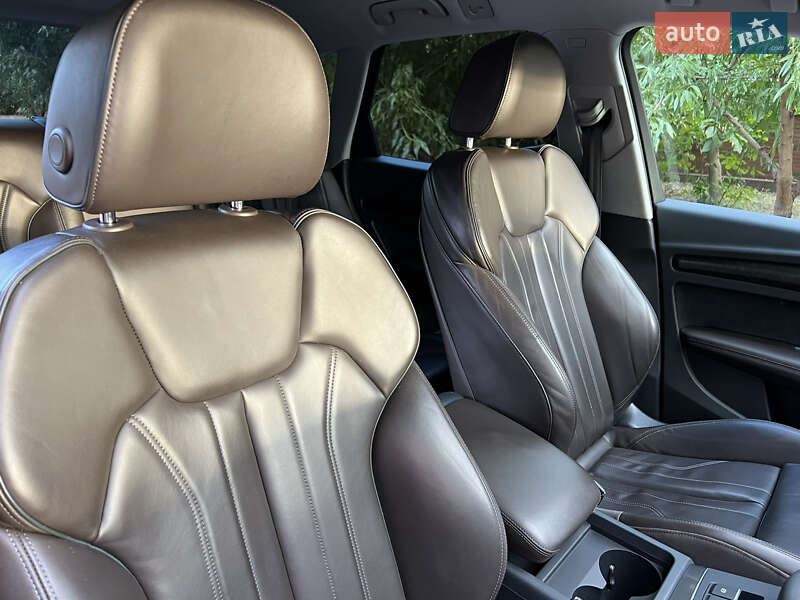 Позашляховик / Кросовер Audi Q5 2018 в Одесі