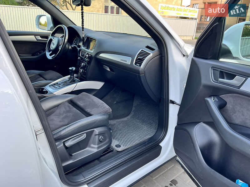 Внедорожник / Кроссовер Audi Q5 2013 в Черновцах