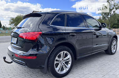 Внедорожник / Кроссовер Audi Q5 2016 в 