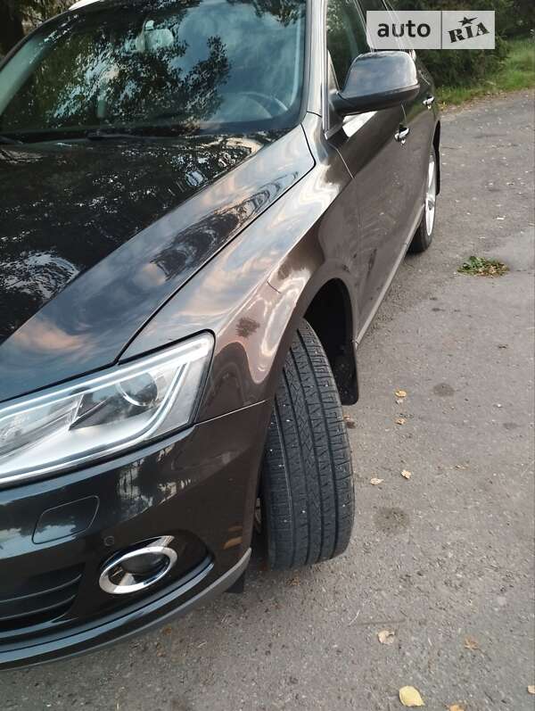 Внедорожник / Кроссовер Audi Q5 2012 в Калуше