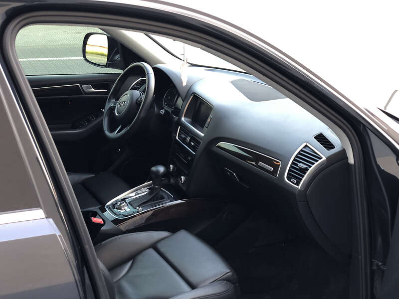 Внедорожник / Кроссовер Audi Q5 2013 в Львове