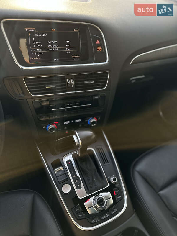 Внедорожник / Кроссовер Audi Q5 2015 в Киеве