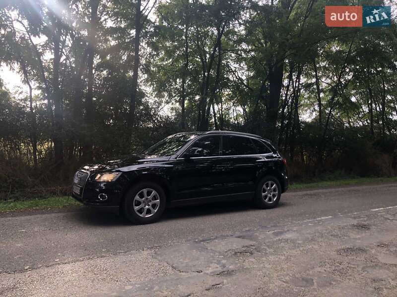 Внедорожник / Кроссовер Audi Q5 2013 в Берегово